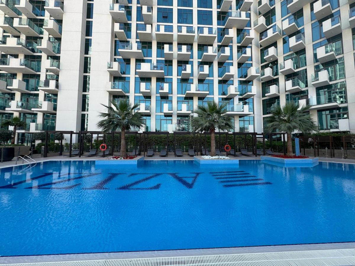 Cosy Free Parking Free Unlimited Drinkable Water Near Downtown Dubai